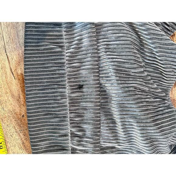 Anthropologie Women's Gray Corded Velvet Slouchy Tote Bag - Picture 7 of 9